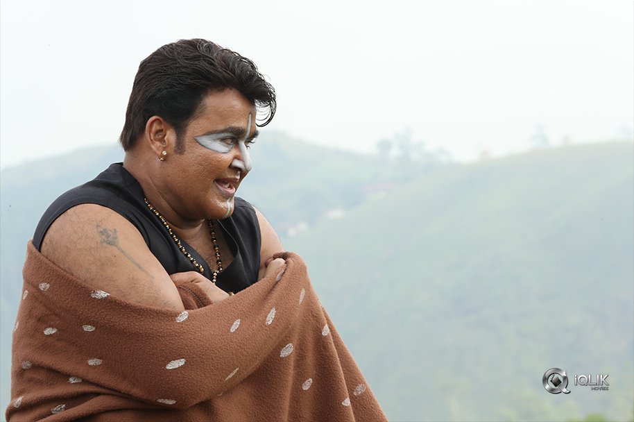 Odiyan-Movie-New-Stills